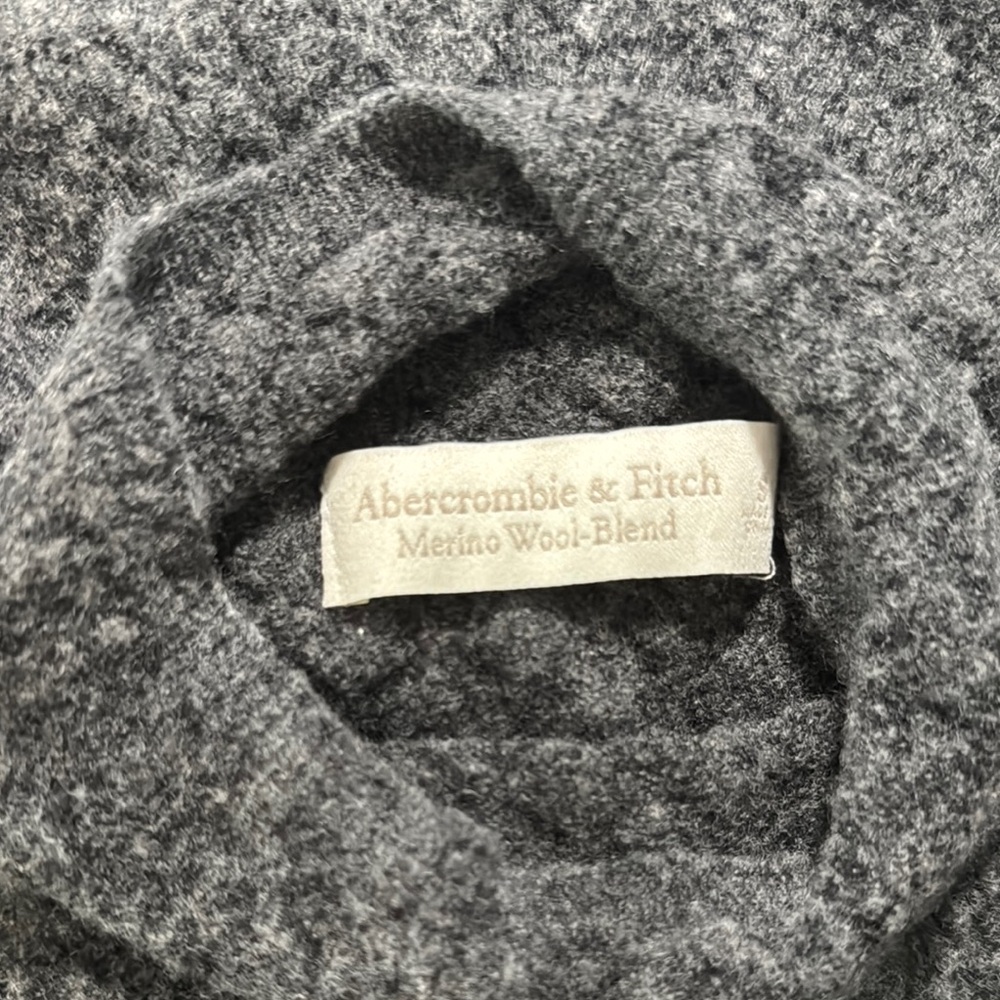 Abercrombie & Fitch Charcoal Wool Sweater